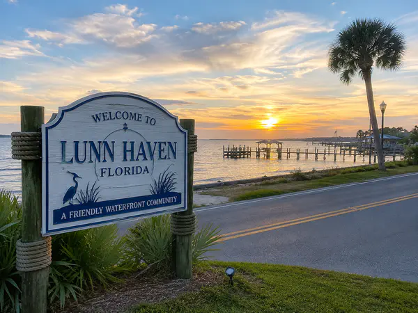 Waterfront property and bay access in Bay County Florida
