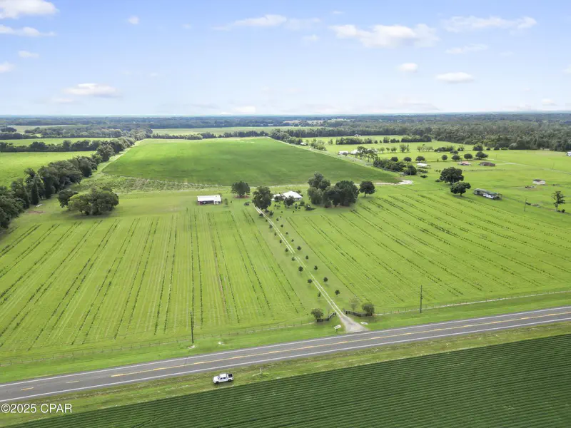Rural home with land in Jackson County Florida