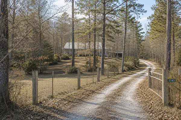 Wooded acreage property with privacy in Jackson County Florida