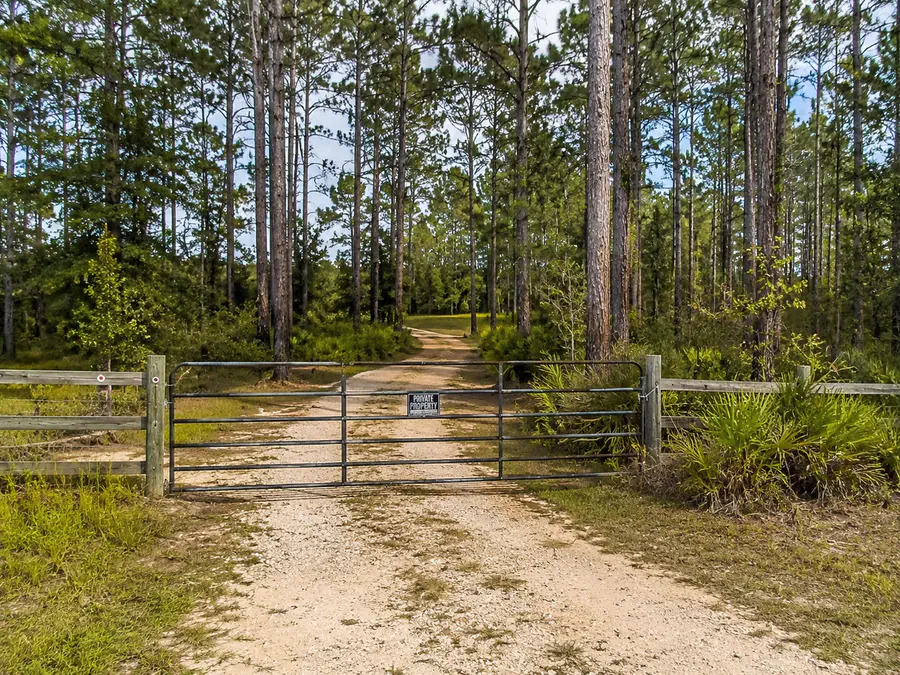 Rural North Florida land with utility and access considerations